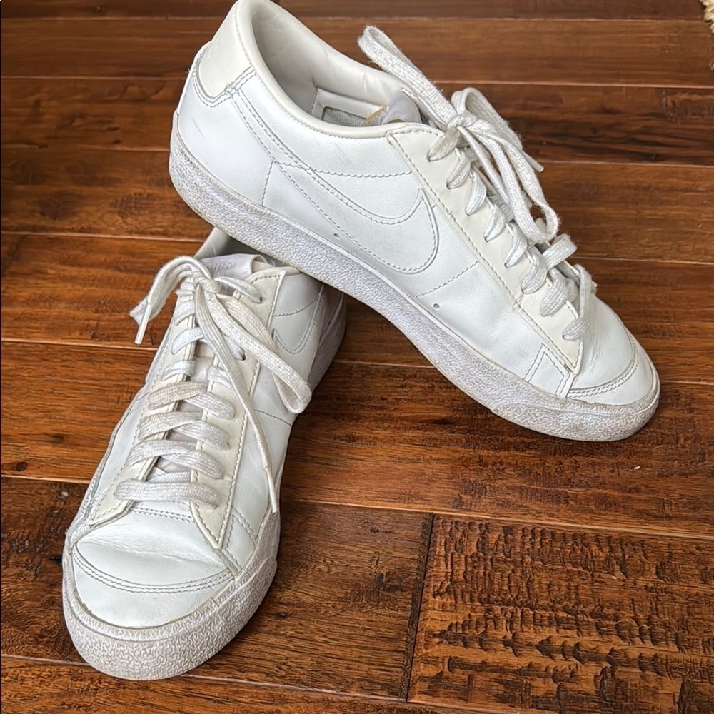 Nike Blazer Low '77 By You sneaker, women’s size 9 - Picture 3 of 7